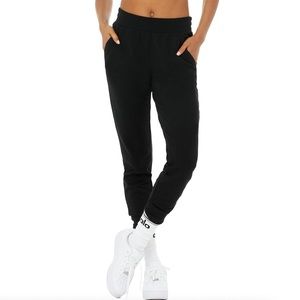 Alo Yoga Unwind Sweatpant Black Size Medium NWT